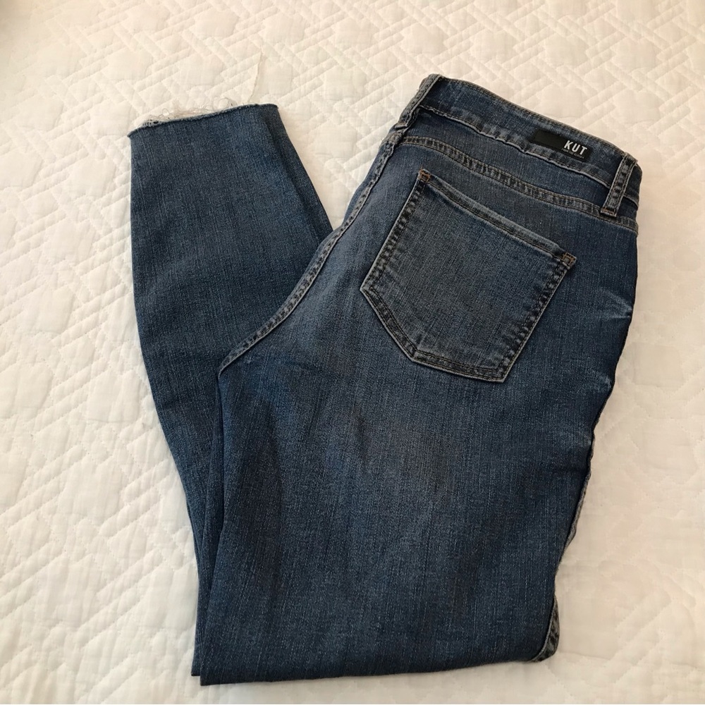 Kut from the Kloth Button Fly Purposely Distressed Raw Edge Slim Jeans Size 6